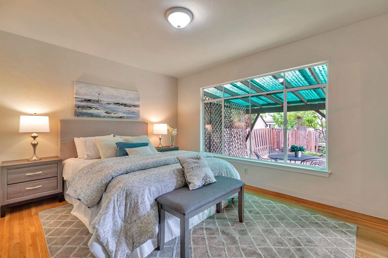 Detail Gallery Image 33 of 64 For 1363 Woodland Ave, San Carlos,  CA 94070 - 3 Beds | 1 Baths