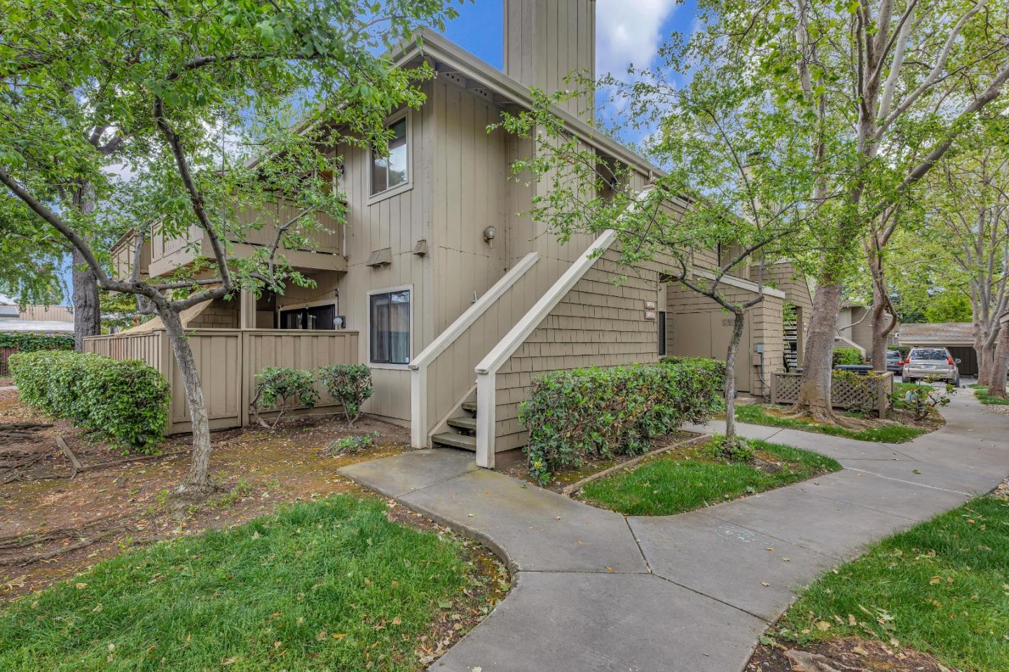 Detail Gallery Image 1 of 30 For 5697 Makati Cir #G,  San Jose,  CA 95123 - 1 Beds | 1 Baths