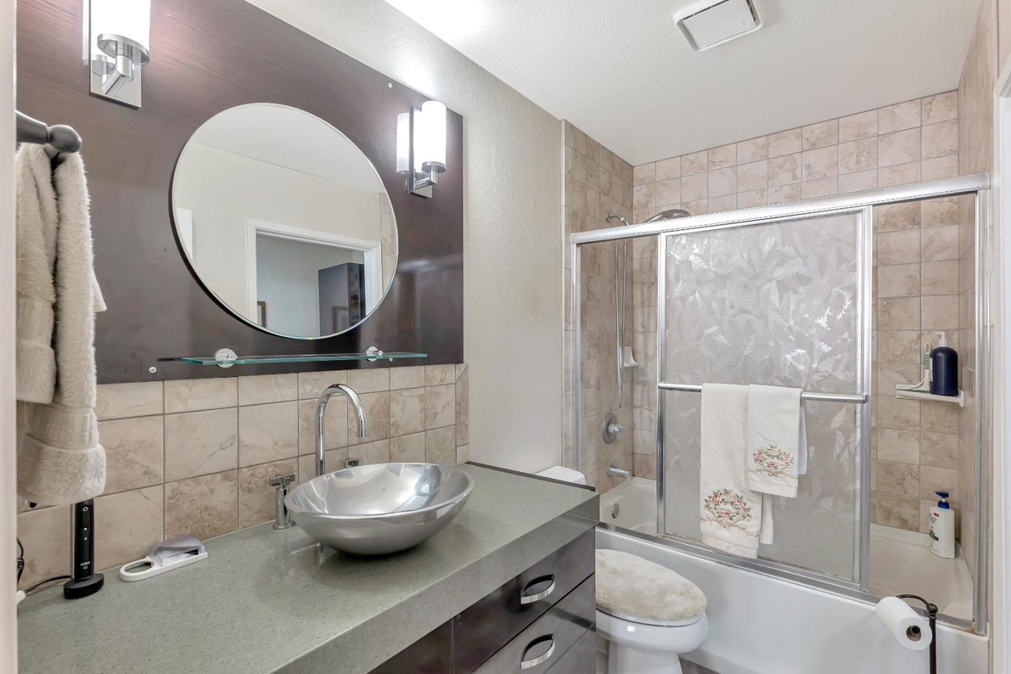 Detail Gallery Image 25 of 30 For 5697 Makati Cir #G,  San Jose,  CA 95123 - 1 Beds | 1 Baths