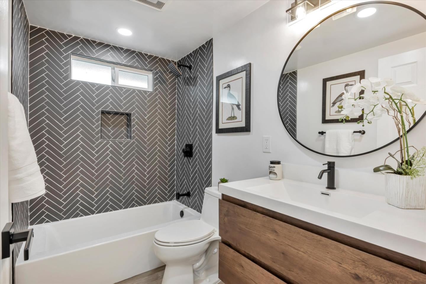 Detail Gallery Image 27 of 48 For 27669 Capri Ave, Hayward,  CA 94545 - 3 Beds | 2 Baths