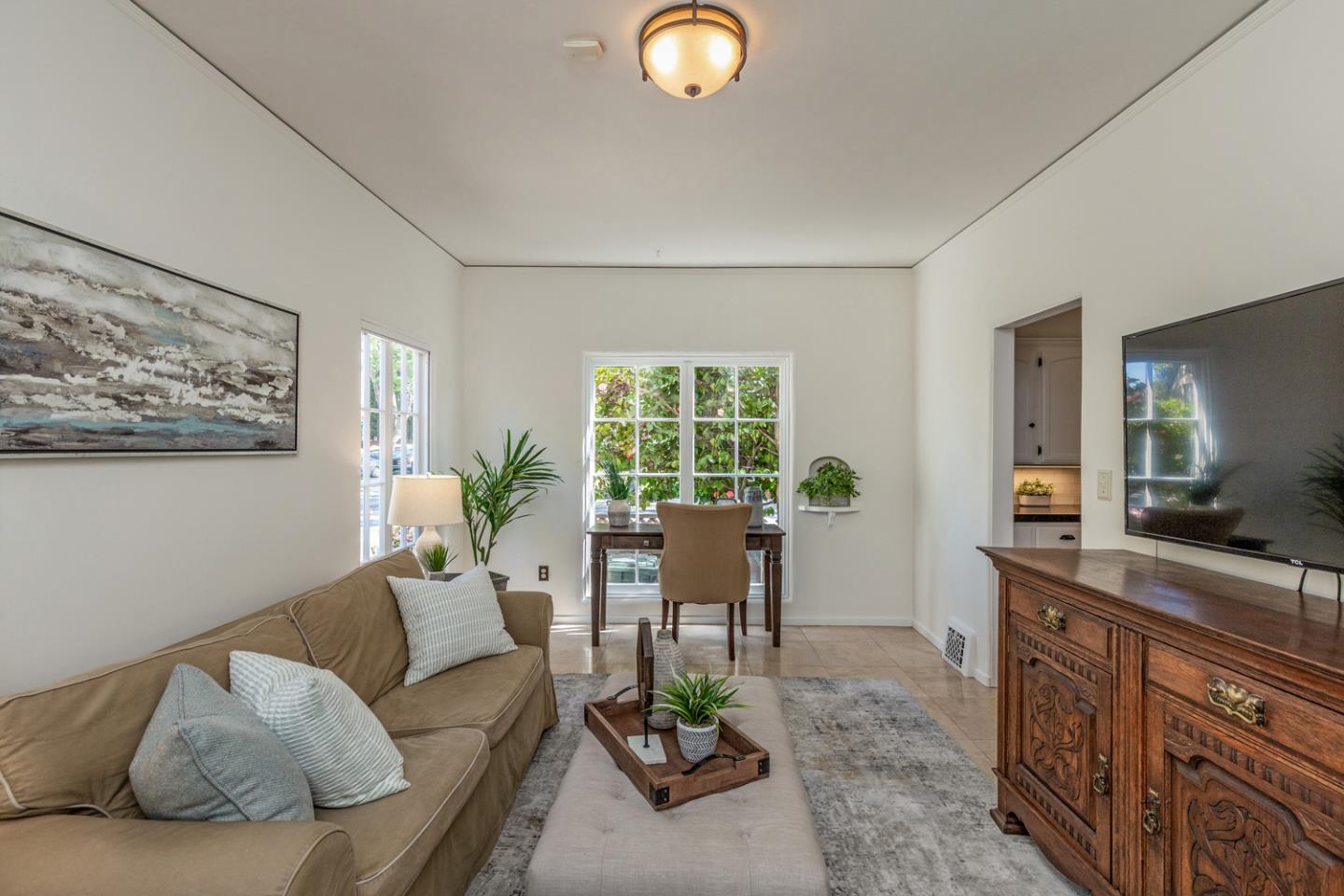 Detail Gallery Image 7 of 14 For 1407 Shasta Ave, San Jose,  CA 95126 - 4 Beds | 2 Baths