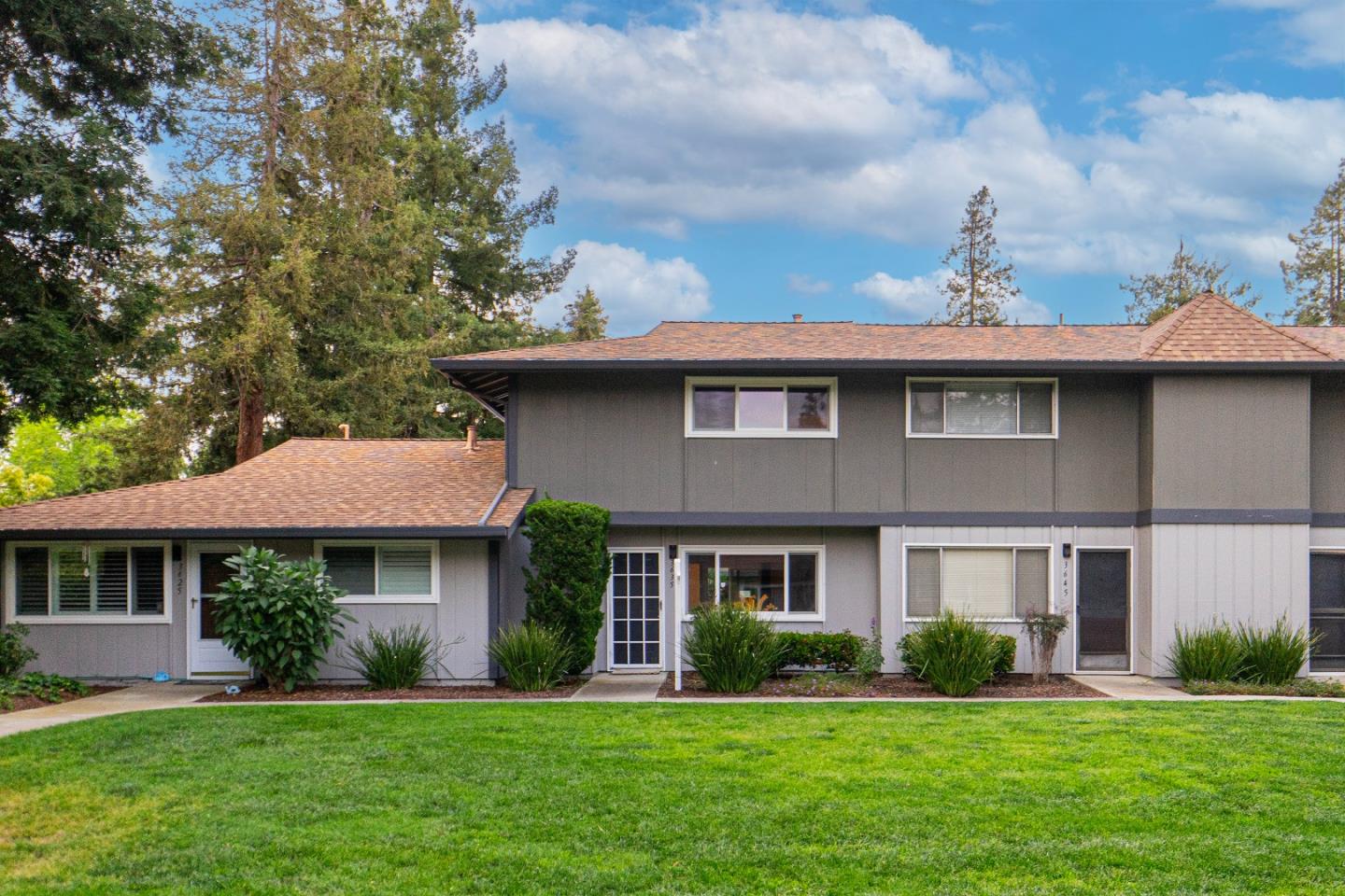 Detail Gallery Image 1 of 35 For 3635 Oxford Cmn, Fremont,  CA 94536 - 3 Beds | 1/1 Baths