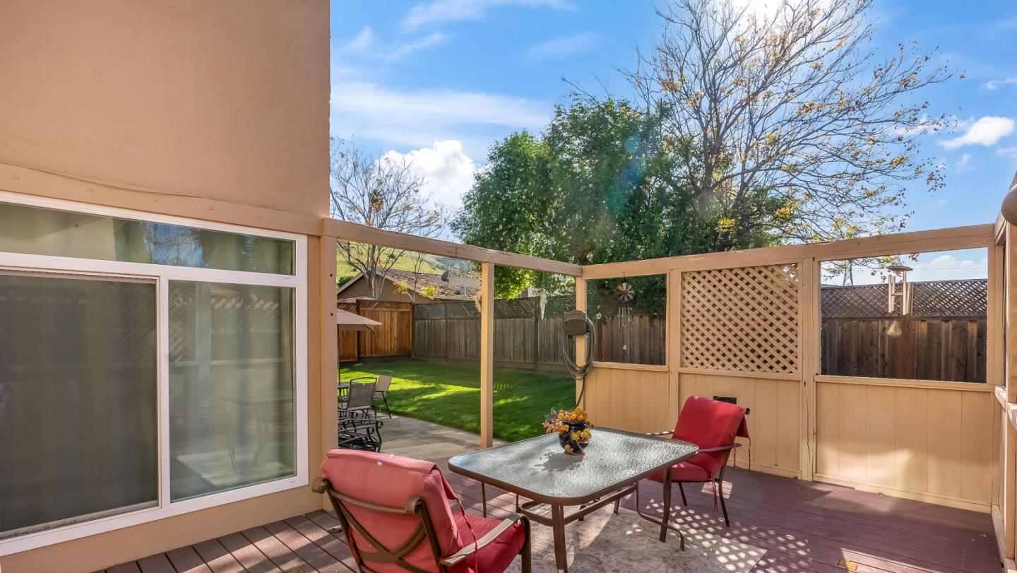 Detail Gallery Image 22 of 29 For 6593 Radko Dr, San Jose,  CA 95119 - 4 Beds | 2/1 Baths