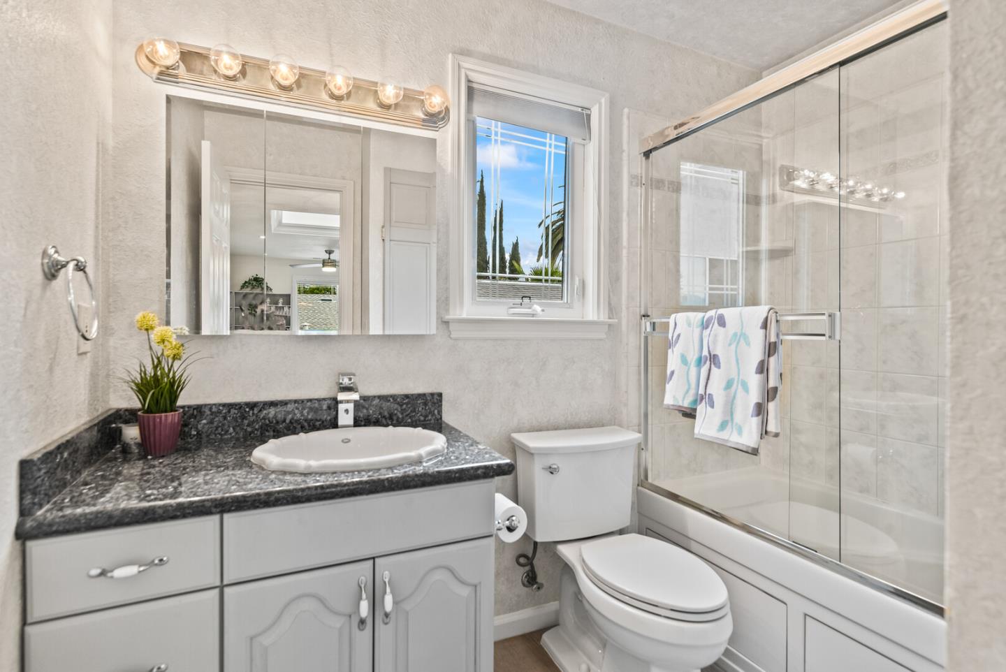 Detail Gallery Image 54 of 65 For 4132 Crescendo Ave, San Jose,  CA 95136 - 4 Beds | 2/1 Baths