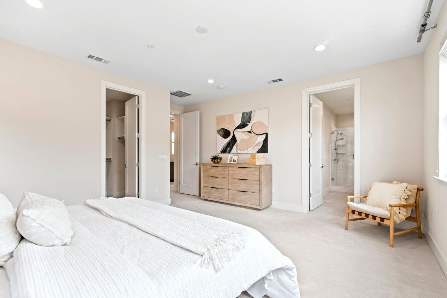 Detail Gallery Image 27 of 41 For 192 Melia Loop, Mountain View,  CA 94043 - 4 Beds | 2/1 Baths