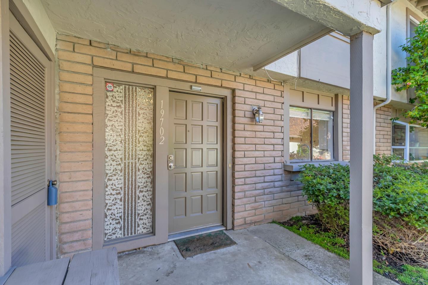 Detail Gallery Image 2 of 41 For 19702 Vineyard Ln, Saratoga,  CA 95070 - 3 Beds | 2/1 Baths