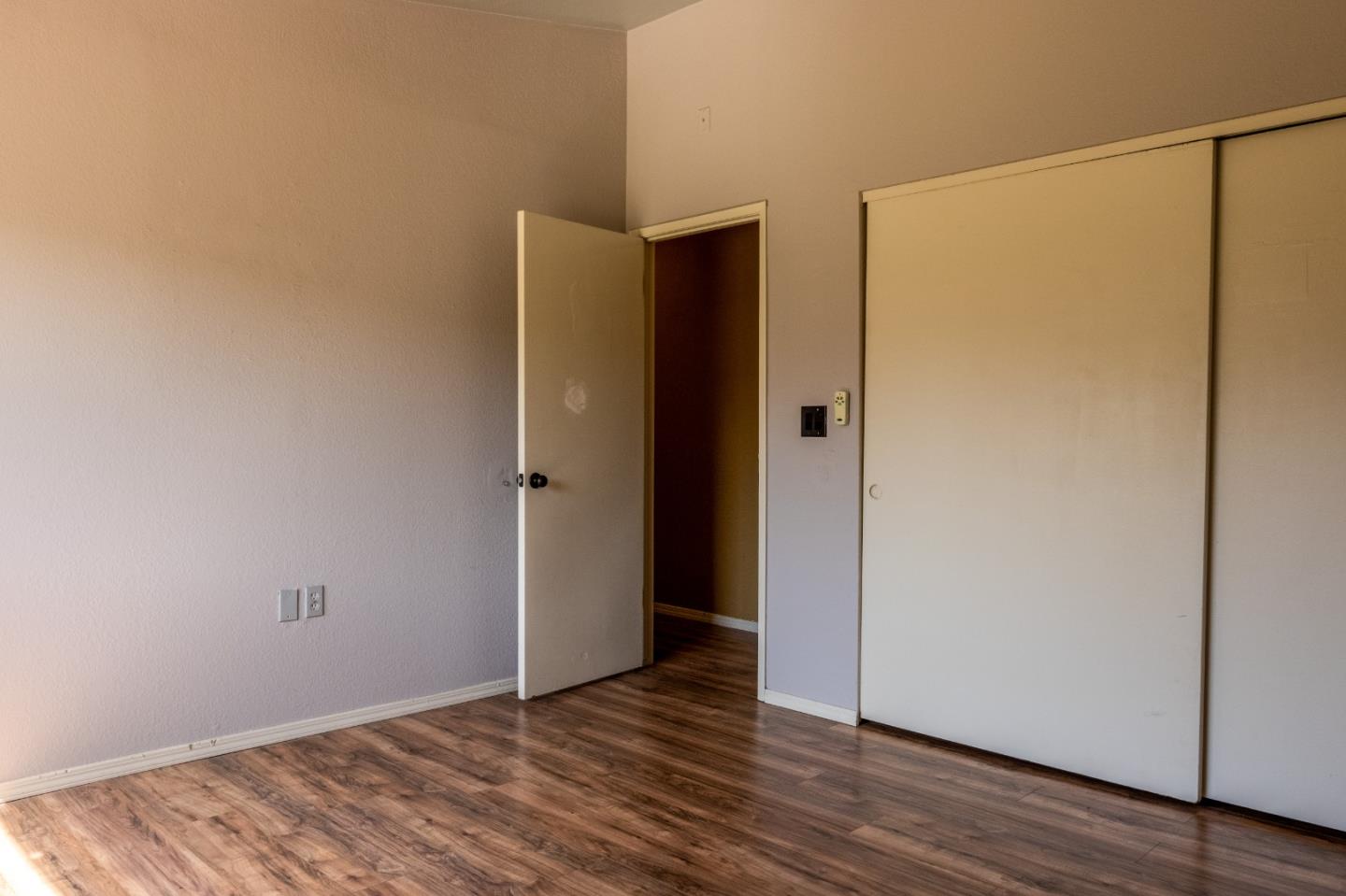 Detail Gallery Image 17 of 30 For 2125 S 12th St, Los Banos,  CA 93635 - 3 Beds | 2 Baths
