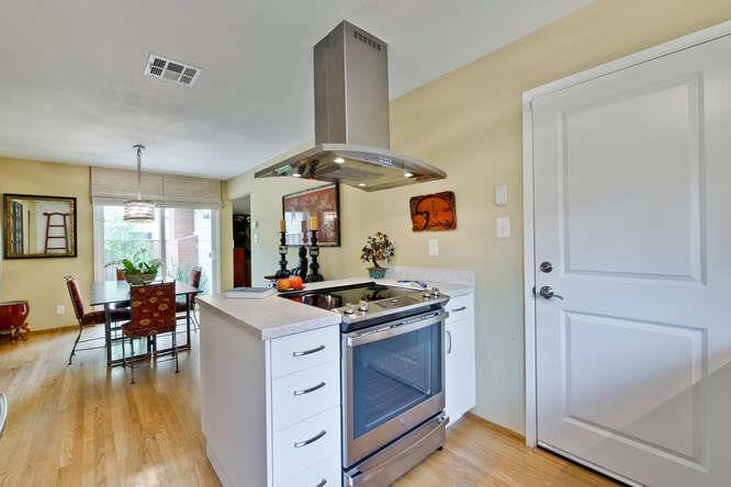 Detail Gallery Image 7 of 25 For 2031 Limewood Dr, San Jose,  CA 95132 - 3 Beds | 2 Baths