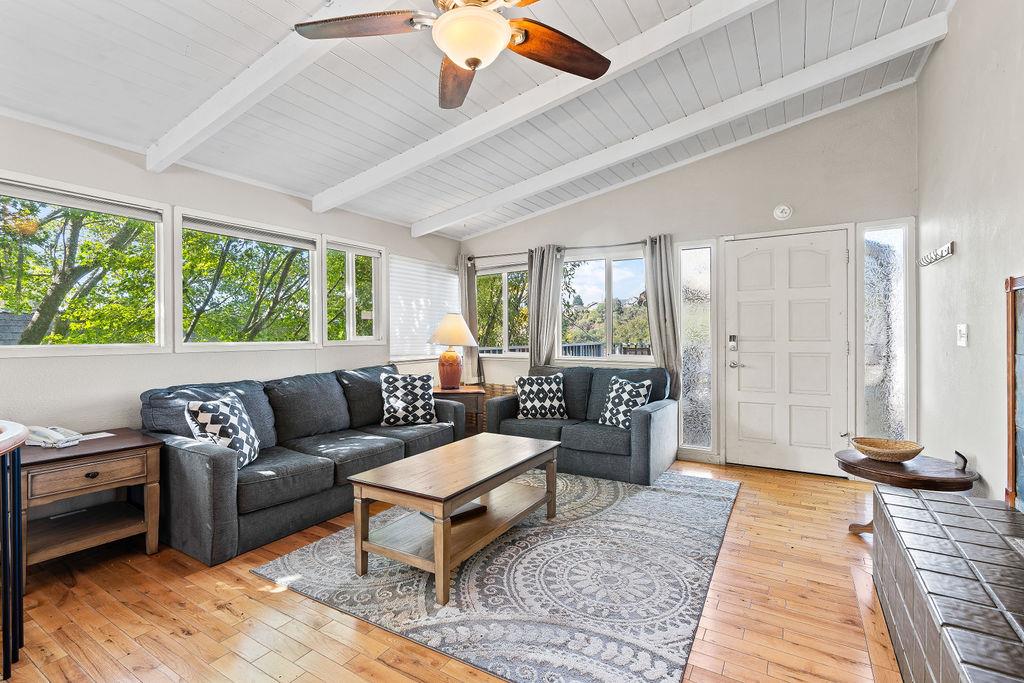Detail Gallery Image 13 of 21 For 206 Claus Ct, Aptos,  CA 95003 - 2 Beds | 2 Baths