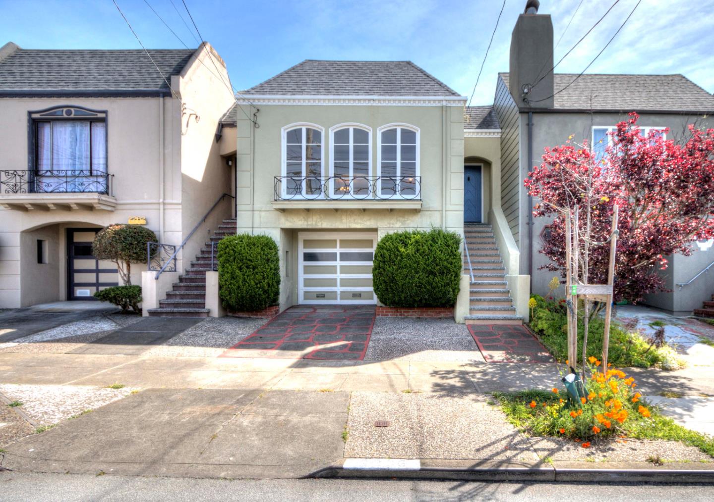 Detail Gallery Image 1 of 30 For 2266 35th Ave, San Francisco,  CA 94116 - 2 Beds | 1 Baths