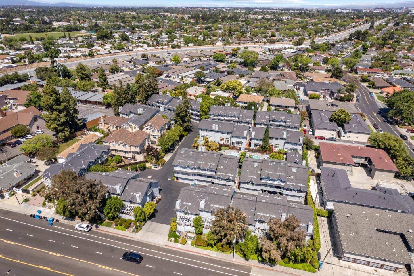 Detail Gallery Image 6 of 47 For 2443 Diane Marie Way, Santa Clara,  CA 95050 - 3 Beds | 2/1 Baths