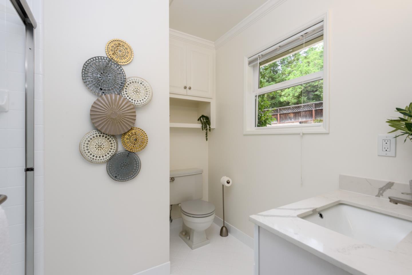 Detail Gallery Image 21 of 37 For 1133 Vernon Ter, San Mateo,  CA 94402 - 3 Beds | 2/1 Baths