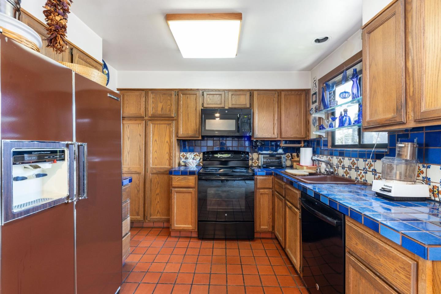 Detail Gallery Image 16 of 65 For 523 Lomita Ave, Millbrae,  CA 94030 - 3 Beds | 2/1 Baths