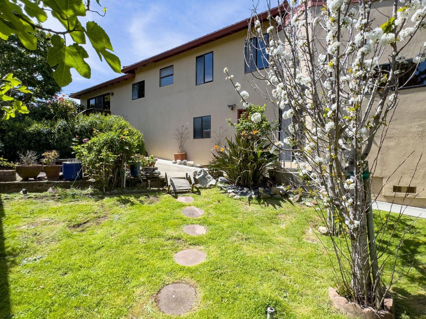 Detail Gallery Image 59 of 65 For 523 Lomita Ave, Millbrae,  CA 94030 - 3 Beds | 2/1 Baths