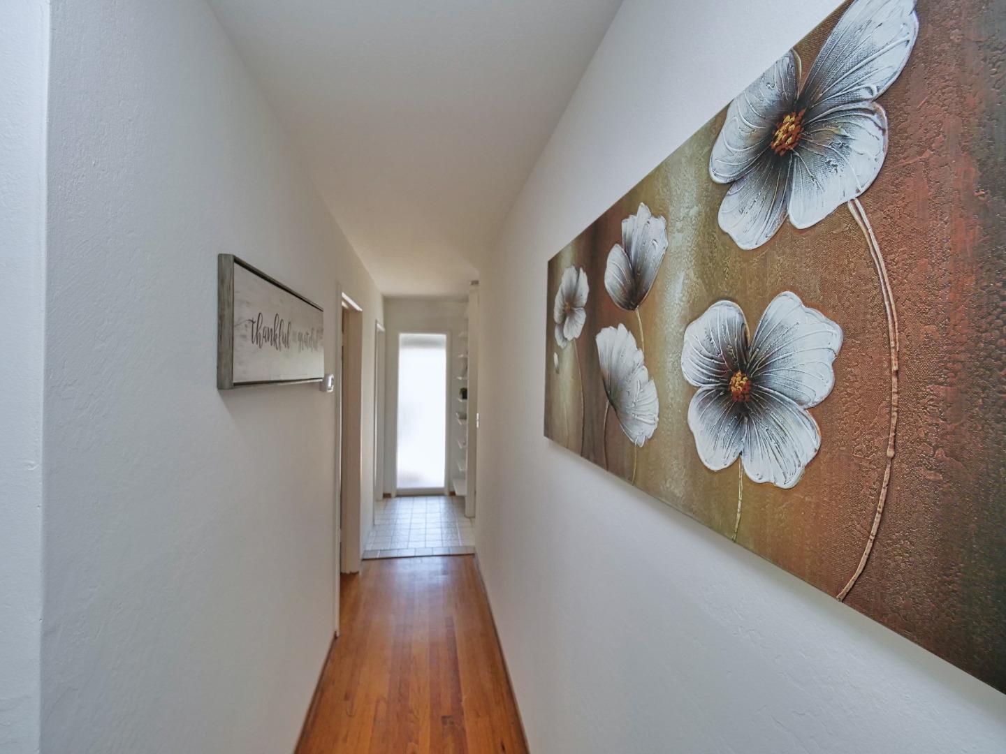Detail Gallery Image 42 of 116 For 1572 Spring St, Mountain View,  CA 94043 - 3 Beds | 2 Baths