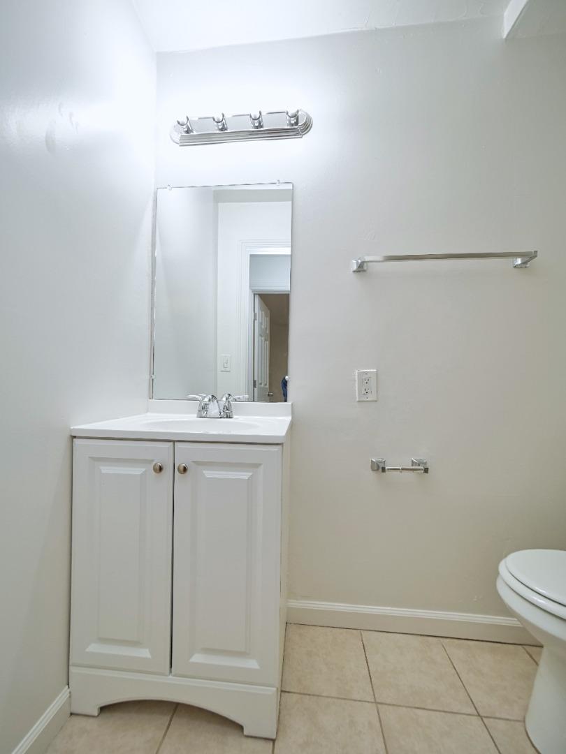 Detail Gallery Image 71 of 116 For 1572 Spring St, Mountain View,  CA 94043 - 3 Beds | 2 Baths