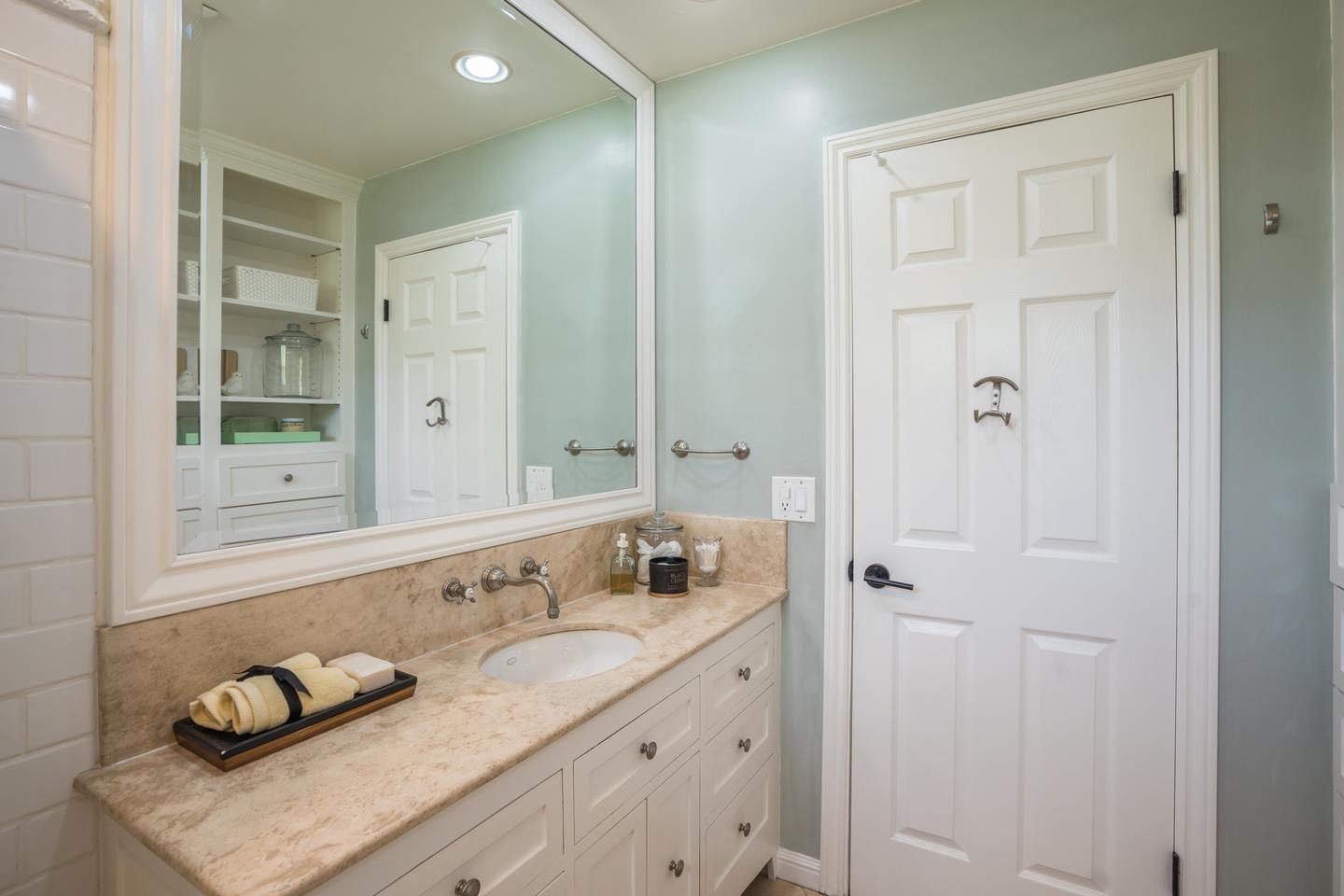 Detail Gallery Image 12 of 31 For 1788 Michon Dr, San Jose,  CA 95124 - 3 Beds | 2 Baths