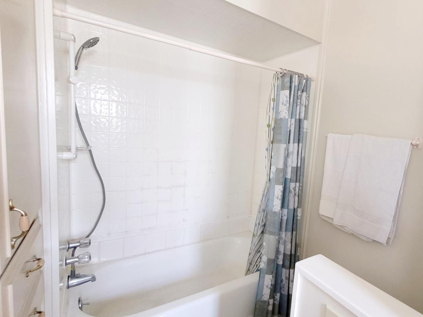 Detail Gallery Image 14 of 15 For 1220 Tasman Dr #182,  Sunnyvale,  CA 94089 - 2 Beds | 2 Baths