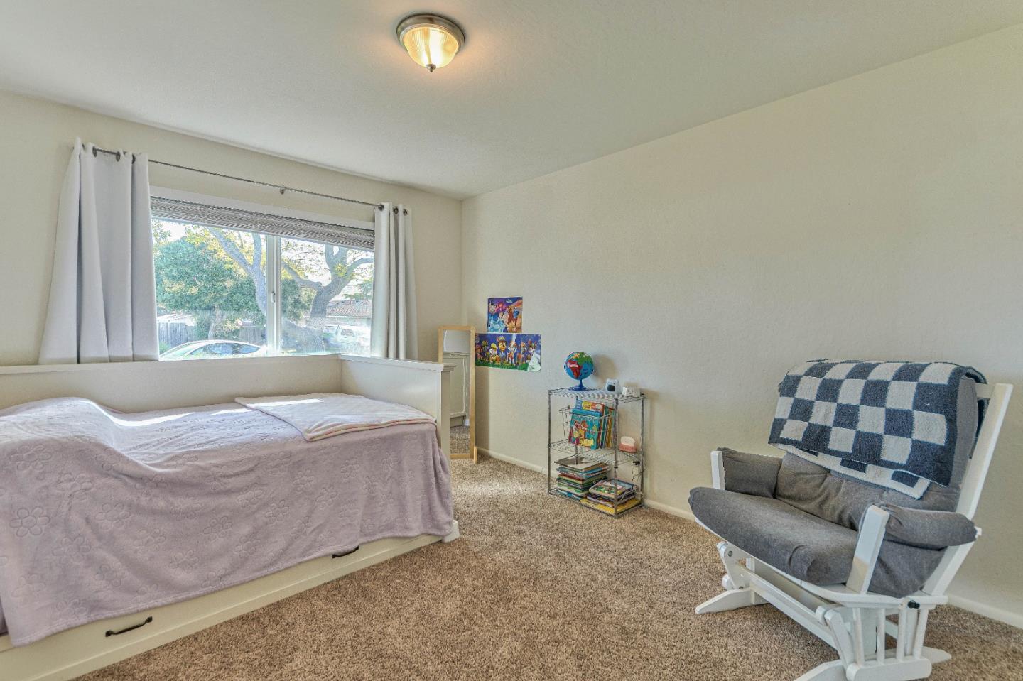 Detail Gallery Image 25 of 35 For 20260 Franciscan Cir, Salinas,  CA 93908 - 4 Beds | 2/1 Baths