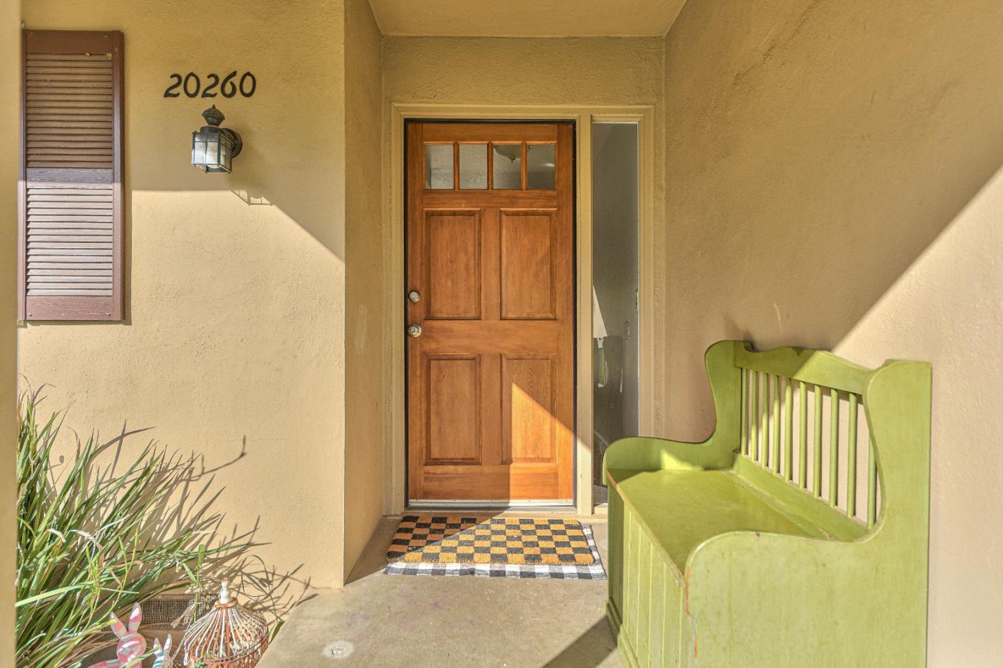 Detail Gallery Image 3 of 35 For 20260 Franciscan Cir, Salinas,  CA 93908 - 4 Beds | 2/1 Baths