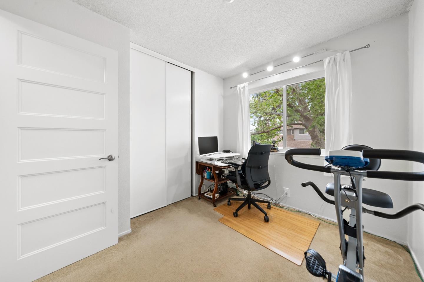 Detail Gallery Image 14 of 22 For 103 Camino Plz, Union City,  CA 94587 - 2 Beds | 1 Baths