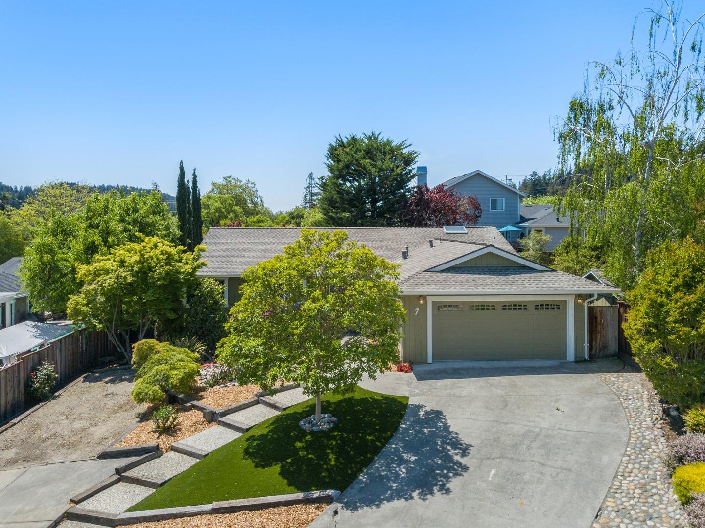 Detail Gallery Image 2 of 85 For 7 Purple Hills Ct, Scotts Valley,  CA 95066 - 3 Beds | 2 Baths