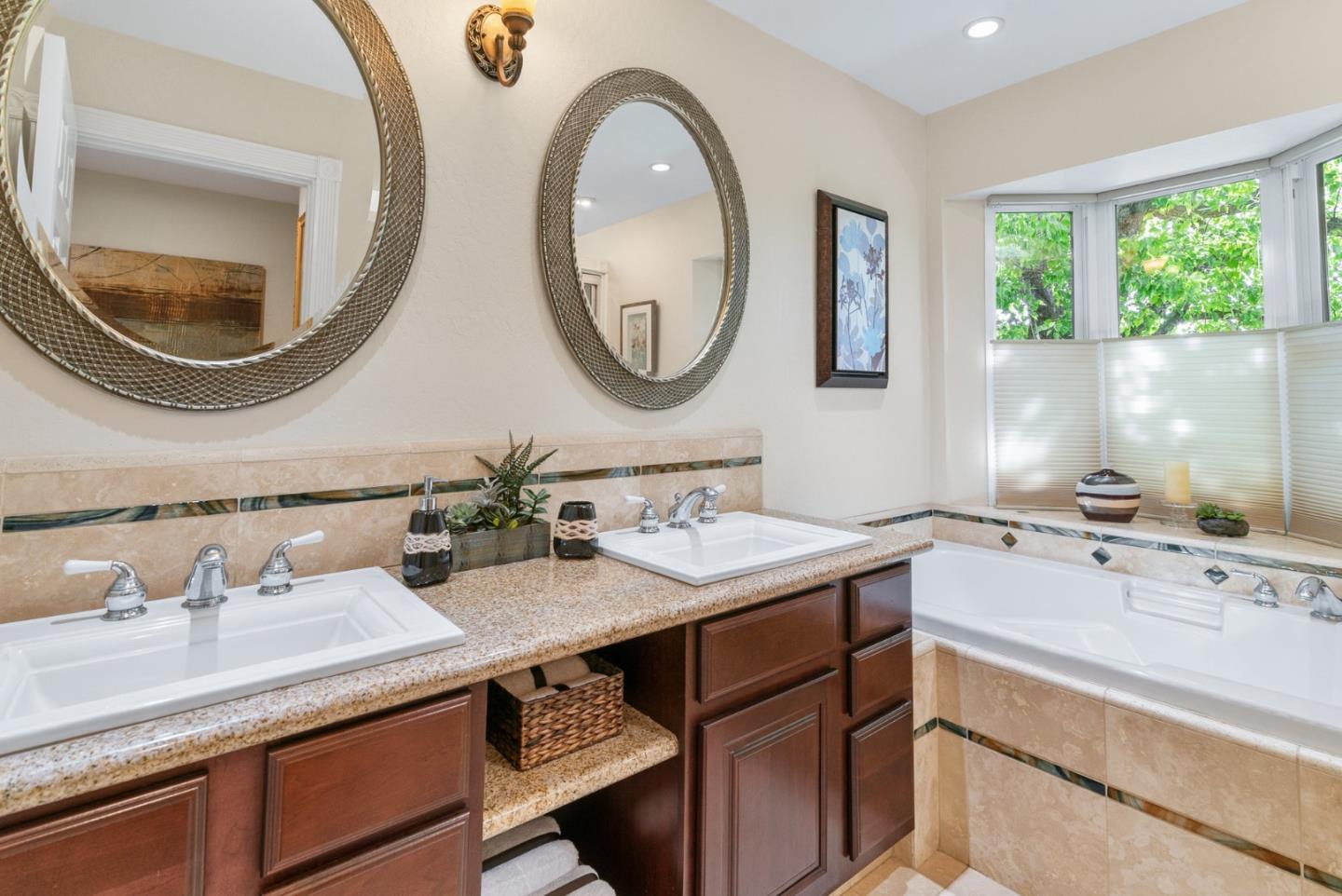 Detail Gallery Image 35 of 85 For 7 Purple Hills Ct, Scotts Valley,  CA 95066 - 3 Beds | 2 Baths