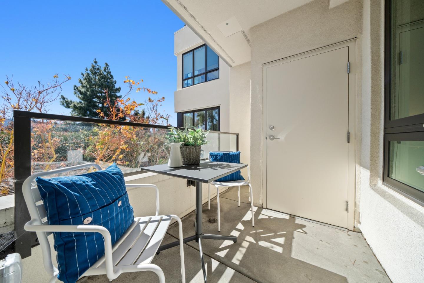 Detail Gallery Image 21 of 33 For 1101 W El Camino Real #210,  Mountain View,  CA 94040 - 2 Beds | 2 Baths