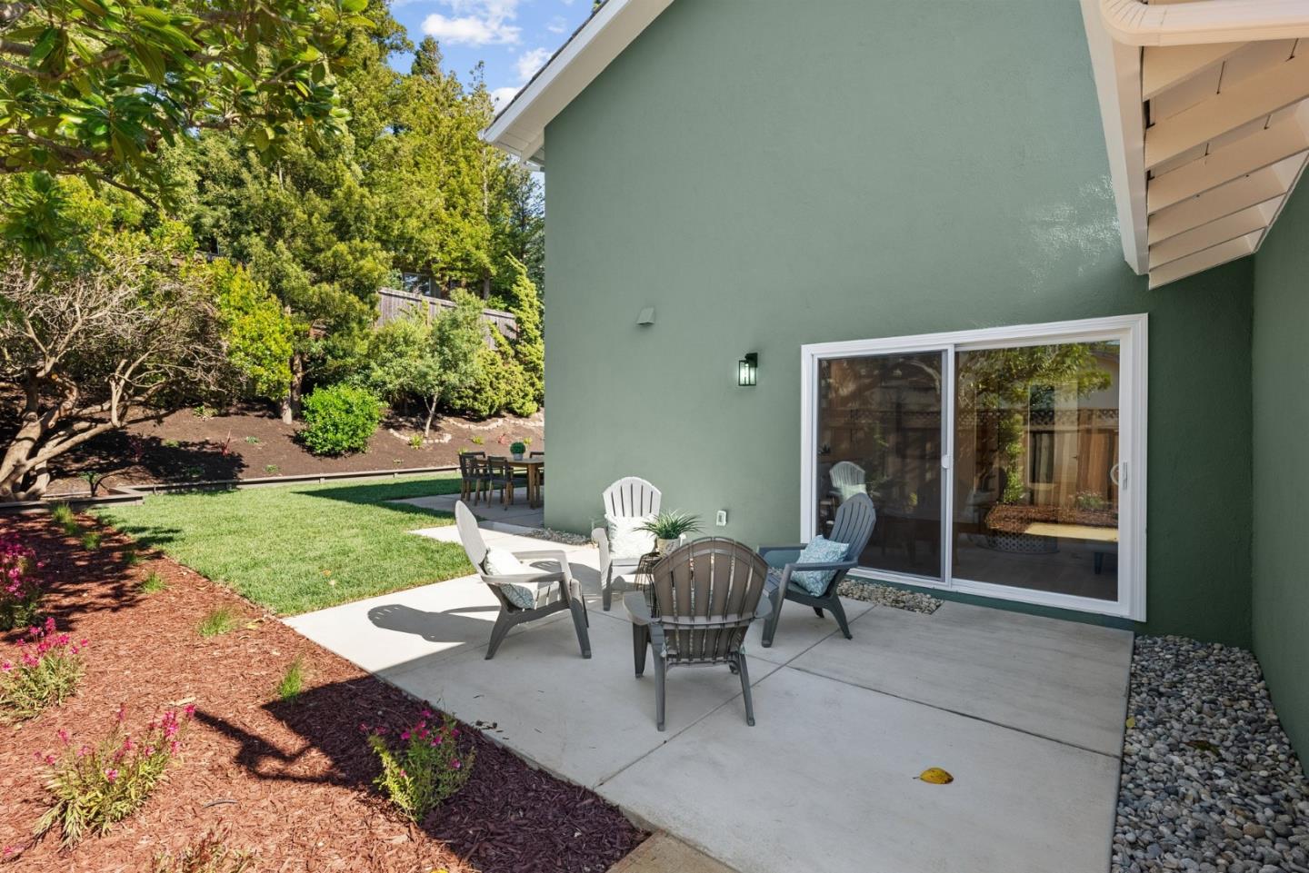 Detail Gallery Image 48 of 60 For 1268 Laurel Hill Dr, San Mateo,  CA 94402 - 4 Beds | 2/1 Baths