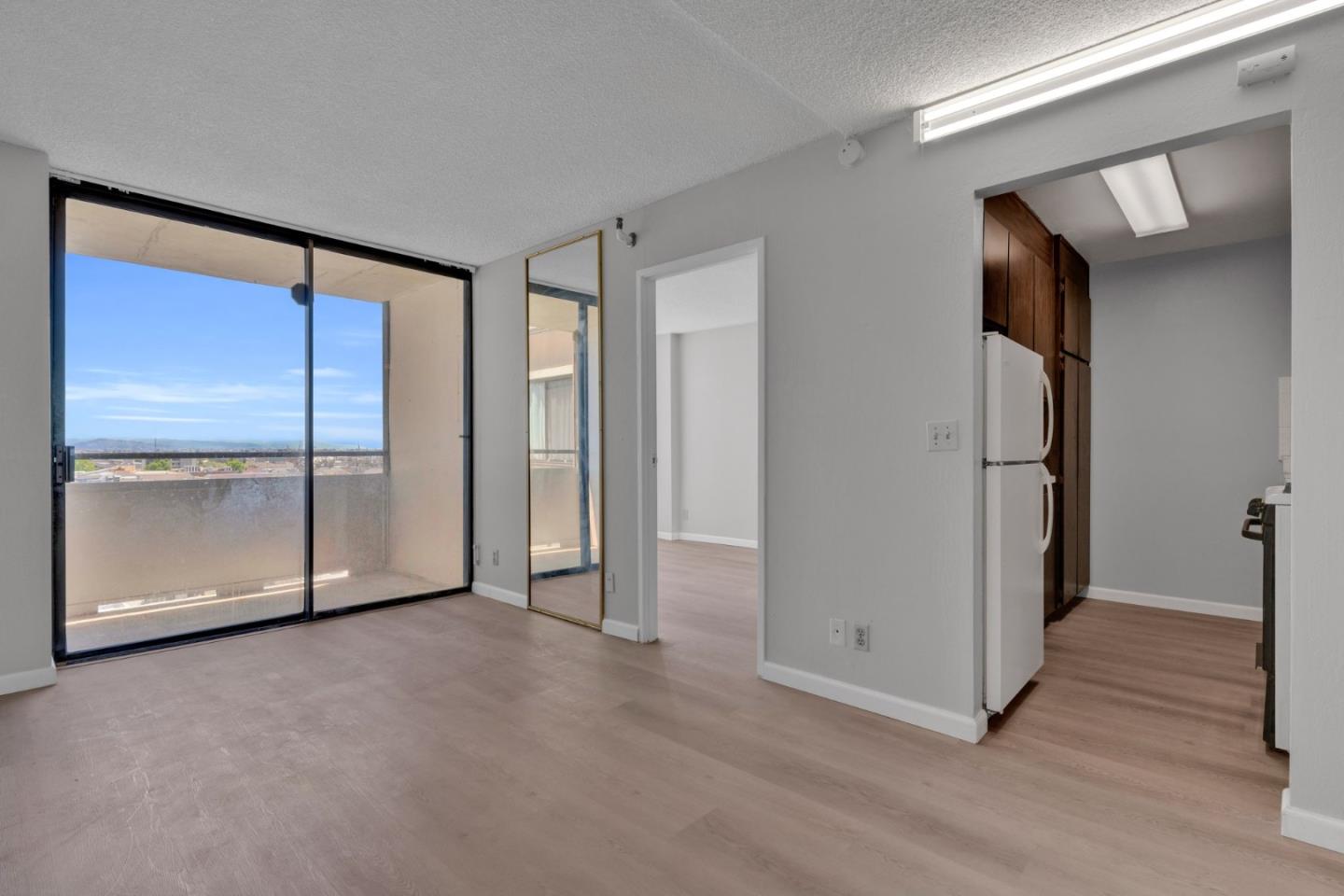 Detail Gallery Image 10 of 26 For 801 Franklin St #819,  Oakland,  CA 94607 - 1 Beds | 1 Baths