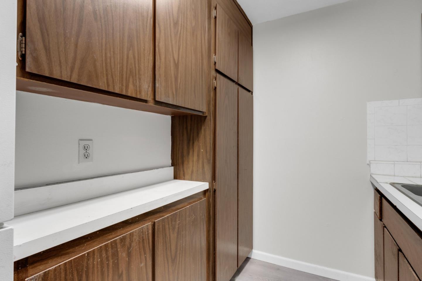 Detail Gallery Image 14 of 26 For 801 Franklin St #819,  Oakland,  CA 94607 - 1 Beds | 1 Baths