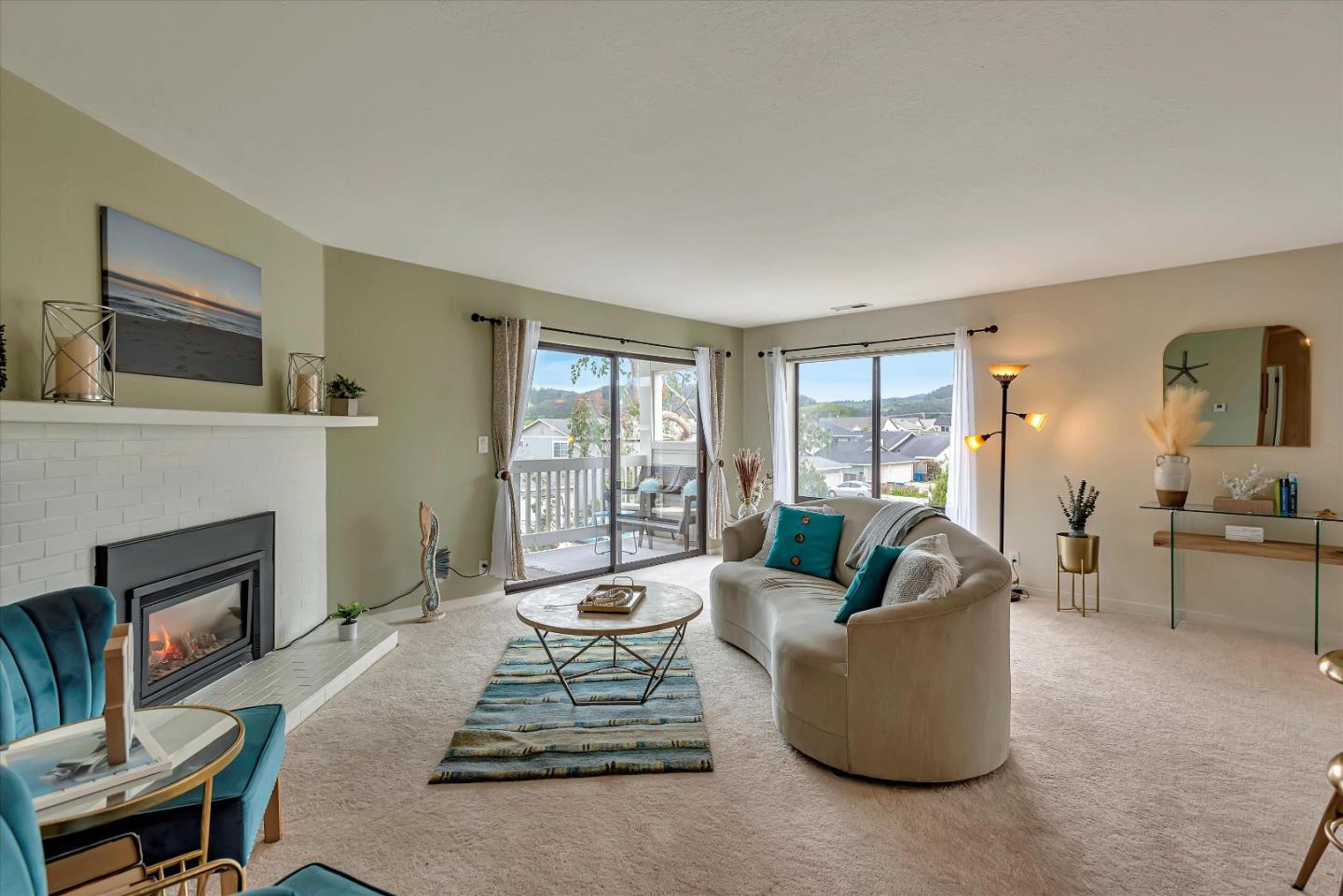 Detail Gallery Image 2 of 50 For 412 Laurel Ave #412,  Half Moon Bay,  CA 94019 - 2 Beds | 2 Baths