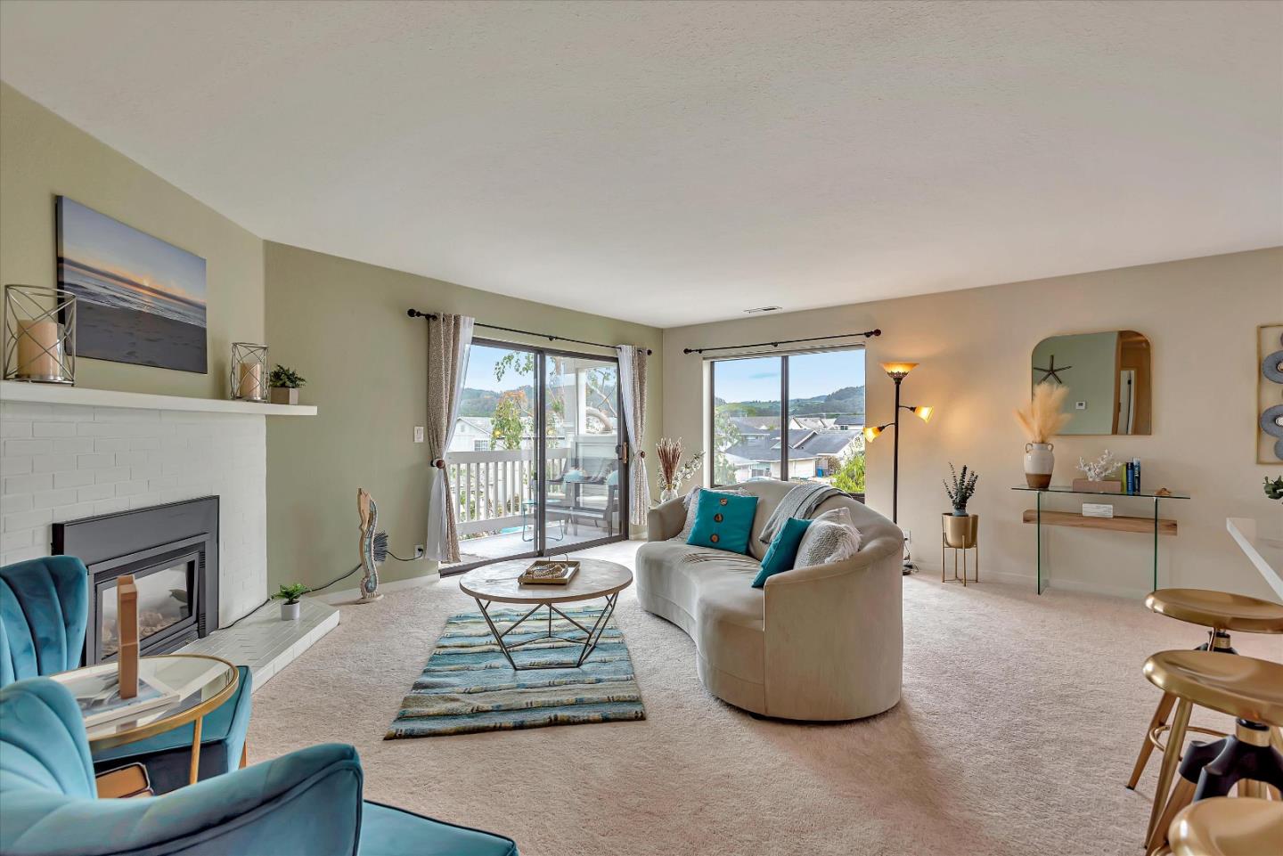 Detail Gallery Image 6 of 50 For 412 Laurel Ave #412,  Half Moon Bay,  CA 94019 - 2 Beds | 2 Baths