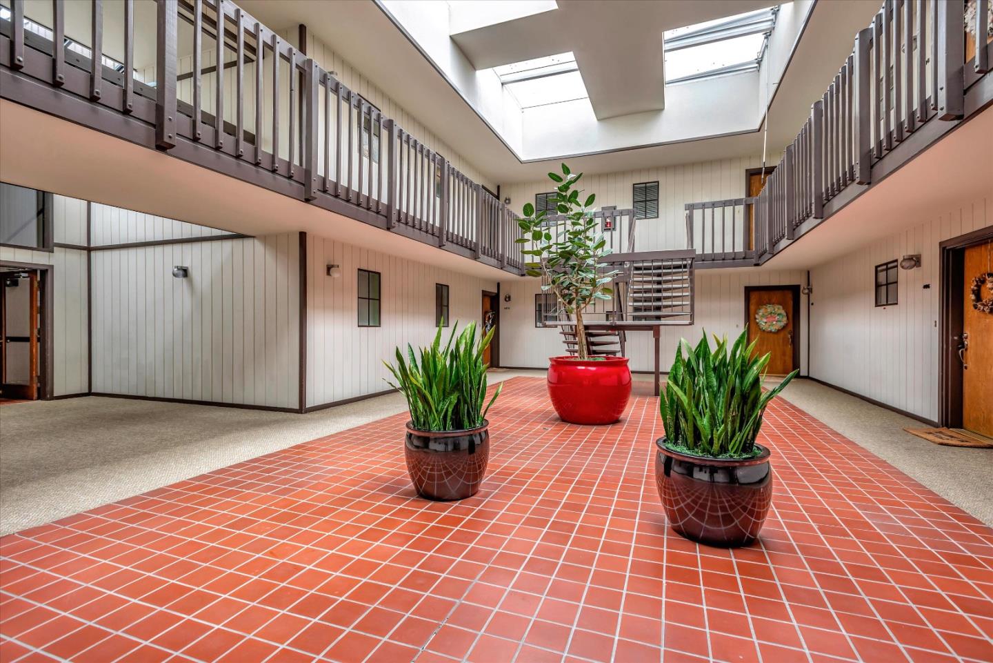 Detail Gallery Image 9 of 50 For 412 Laurel Ave #412,  Half Moon Bay,  CA 94019 - 2 Beds | 2 Baths