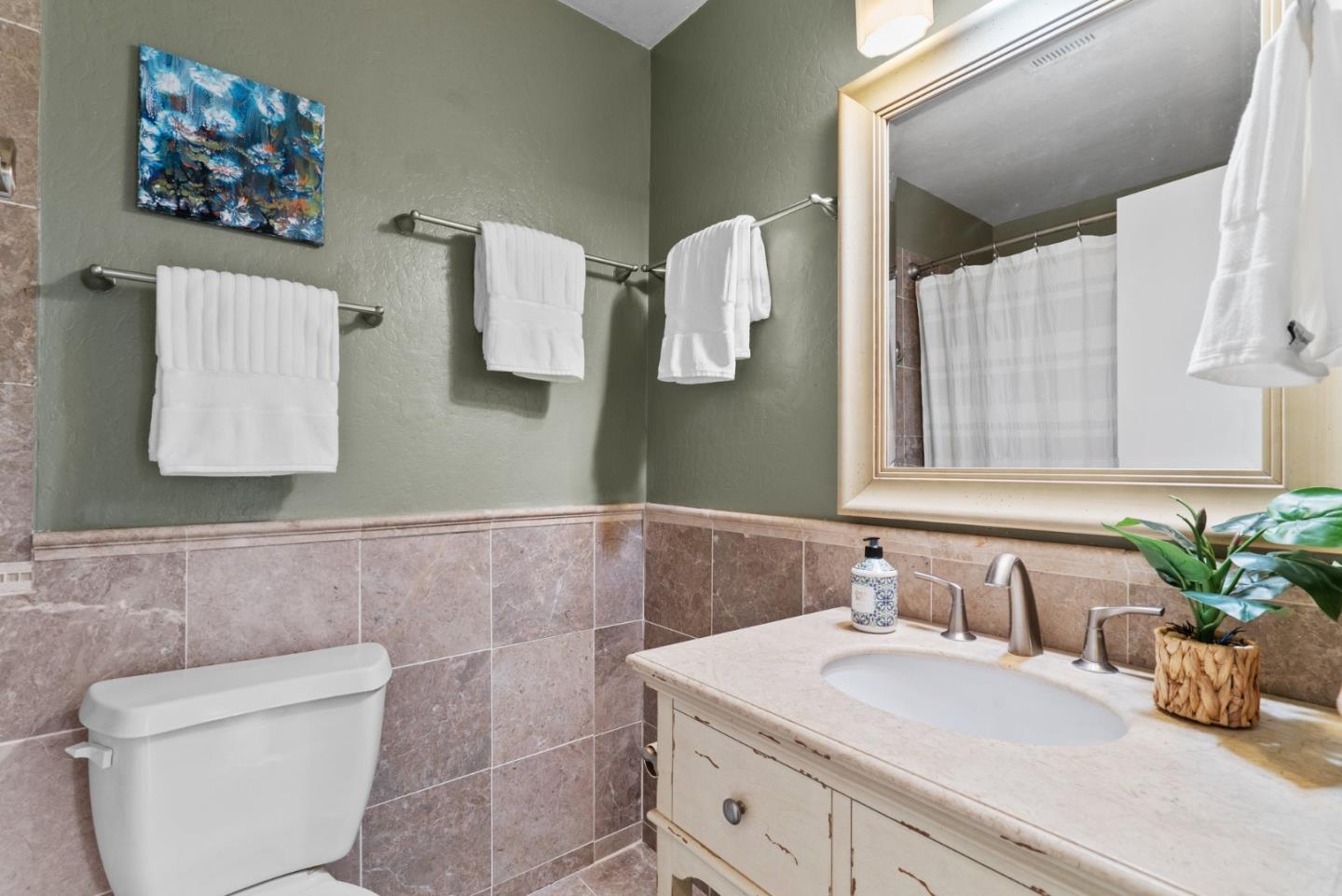 Detail Gallery Image 31 of 37 For 4201 Sea Pines Ct, Capitola,  CA 95010 - 2 Beds | 1 Baths