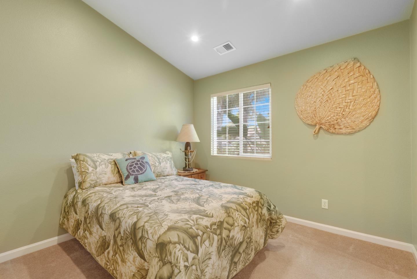 Detail Gallery Image 26 of 52 For 1131 Jacqueline Dr, Hollister,  CA 95023 - 4 Beds | 2 Baths