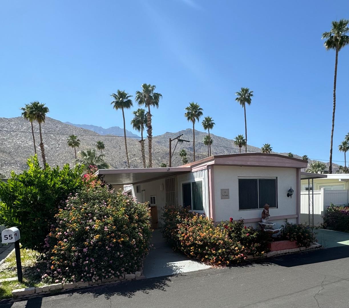 Detail Gallery Image 1 of 11 For 55 Sahara St #55,  Palm Springs,  CA 92264 - 1 Beds | 1 Baths