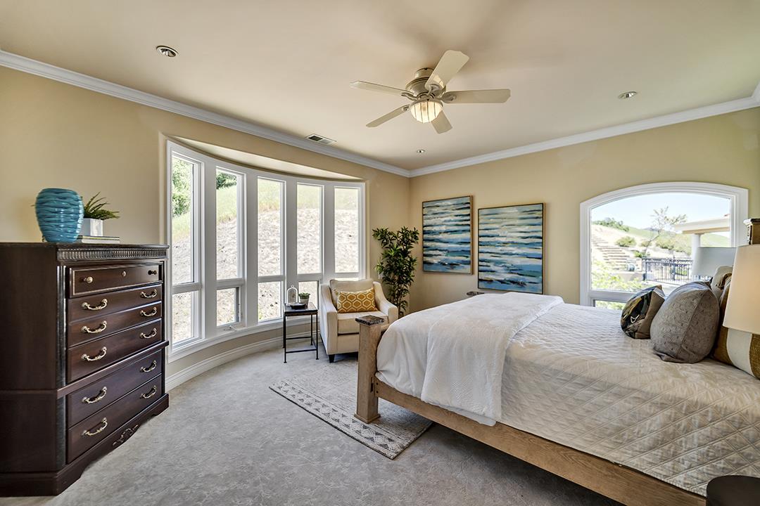 Detail Gallery Image 62 of 104 For 4310 Bella Madeira Ln, San Jose,  CA 95127 - 6 Beds | 8/1 Baths