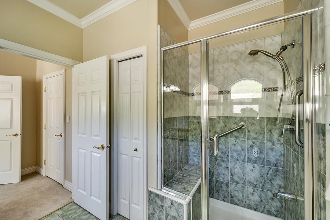 Detail Gallery Image 65 of 104 For 4310 Bella Madeira Ln, San Jose,  CA 95127 - 6 Beds | 8/1 Baths