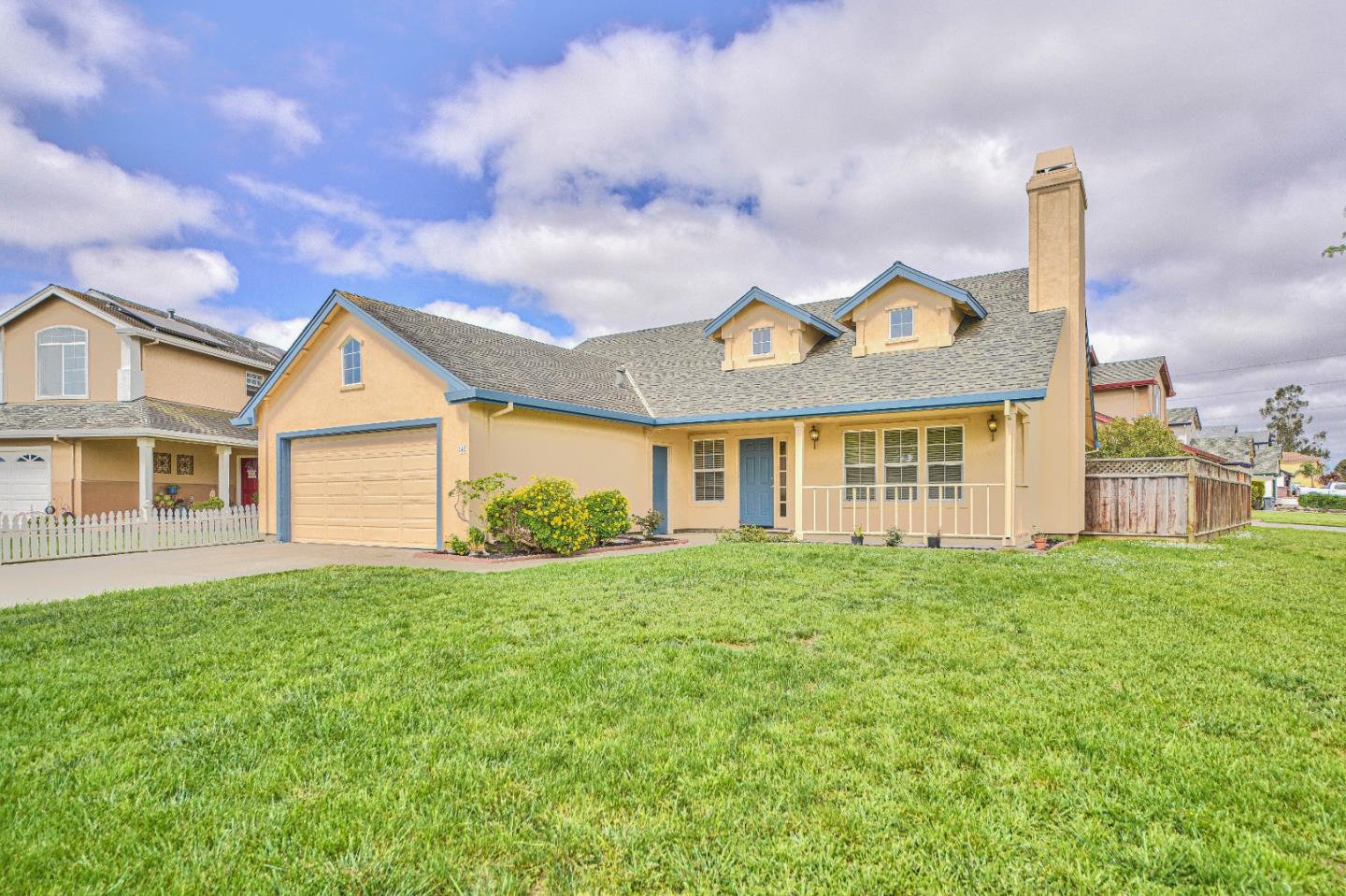 Photo of 4 Newington Cir in Salinas, CA