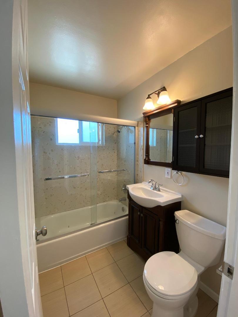 Detail Gallery Image 13 of 20 For 238 Erie Way #4,  Campbell,  CA 95008 - 2 Beds | 1 Baths