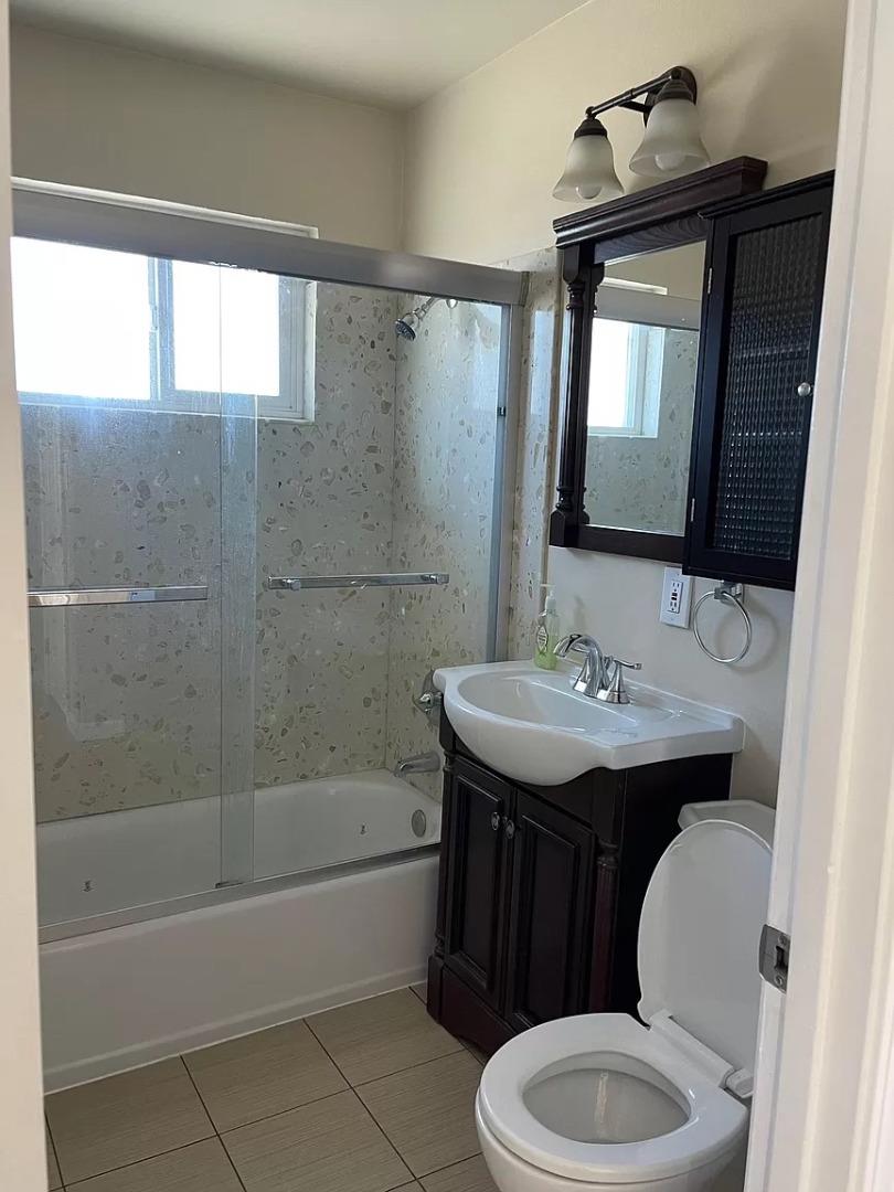 Detail Gallery Image 9 of 20 For 238 Erie Way #4,  Campbell,  CA 95008 - 2 Beds | 1 Baths