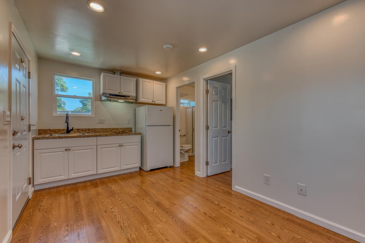 Detail Gallery Image 35 of 64 For 24047 Alice St, Hayward,  CA 94541 - 3 Beds | 2 Baths