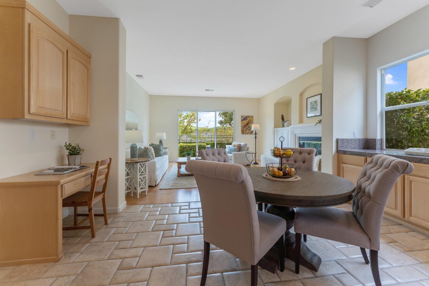 Detail Gallery Image 16 of 33 For 6039 Gleneagles Cir, San Jose,  CA 95138 - 3 Beds | 3/1 Baths