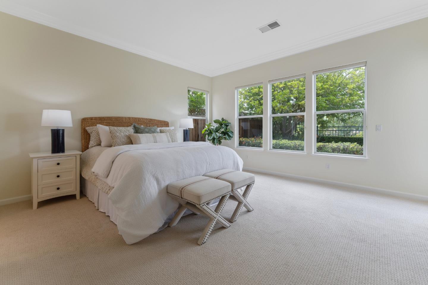 Detail Gallery Image 21 of 33 For 6039 Gleneagles Cir, San Jose,  CA 95138 - 3 Beds | 3/1 Baths