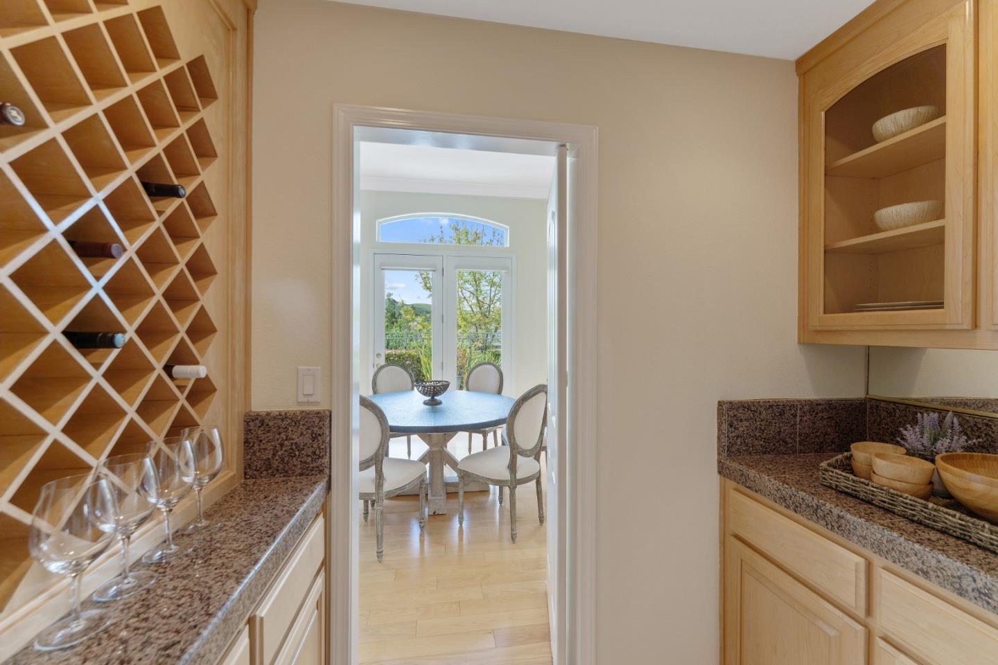 Detail Gallery Image 9 of 33 For 6039 Gleneagles Cir, San Jose,  CA 95138 - 3 Beds | 3/1 Baths