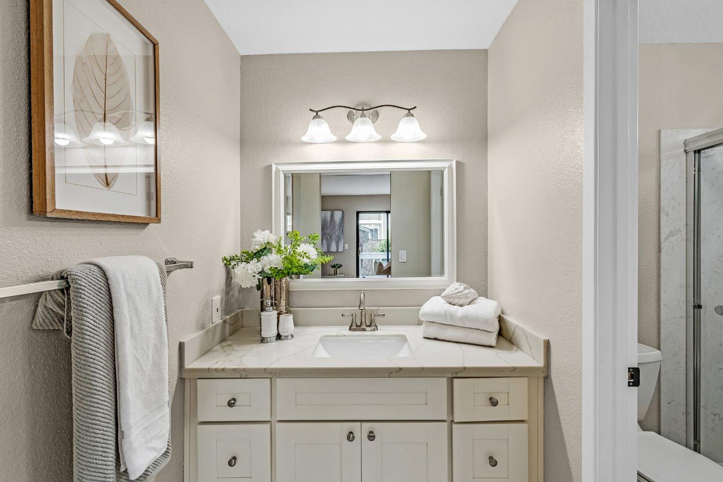 Detail Gallery Image 24 of 30 For 1236 Clinton St #102-B,  Redwood City,  CA 94061 - 2 Beds | 2 Baths