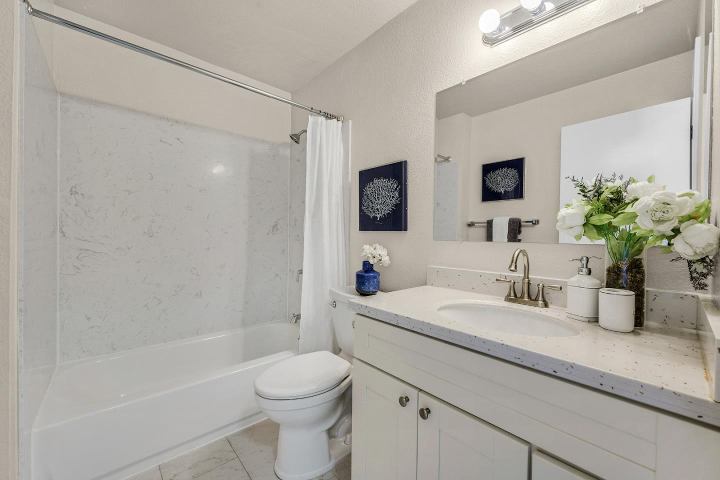 Detail Gallery Image 27 of 30 For 1236 Clinton St #102-B,  Redwood City,  CA 94061 - 2 Beds | 2 Baths