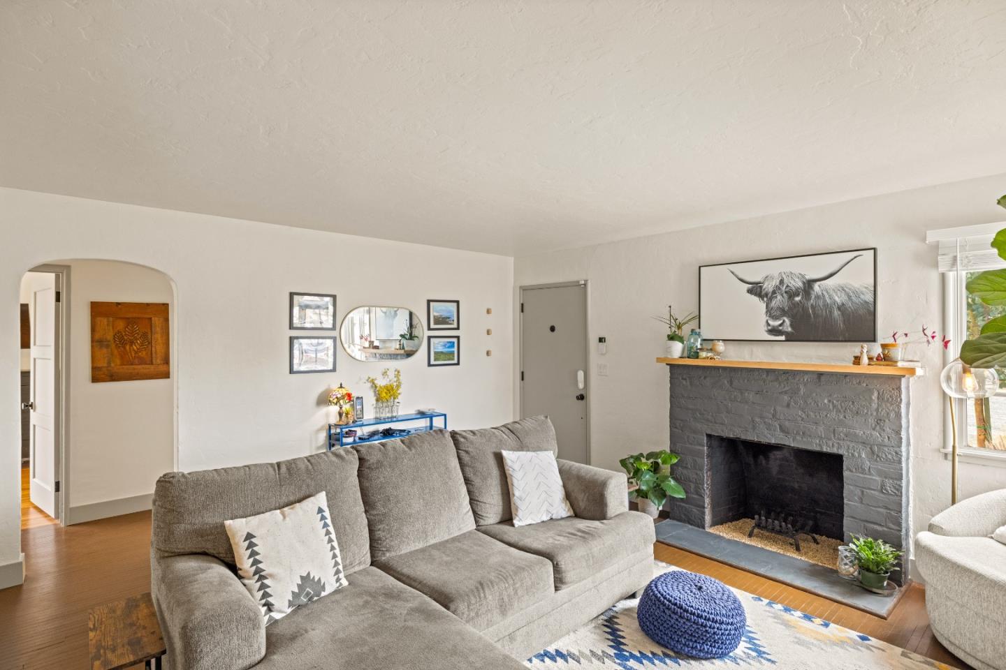 Detail Gallery Image 7 of 42 For 617 Lopez Ave, Seaside,  CA 93955 - 2 Beds | 1 Baths