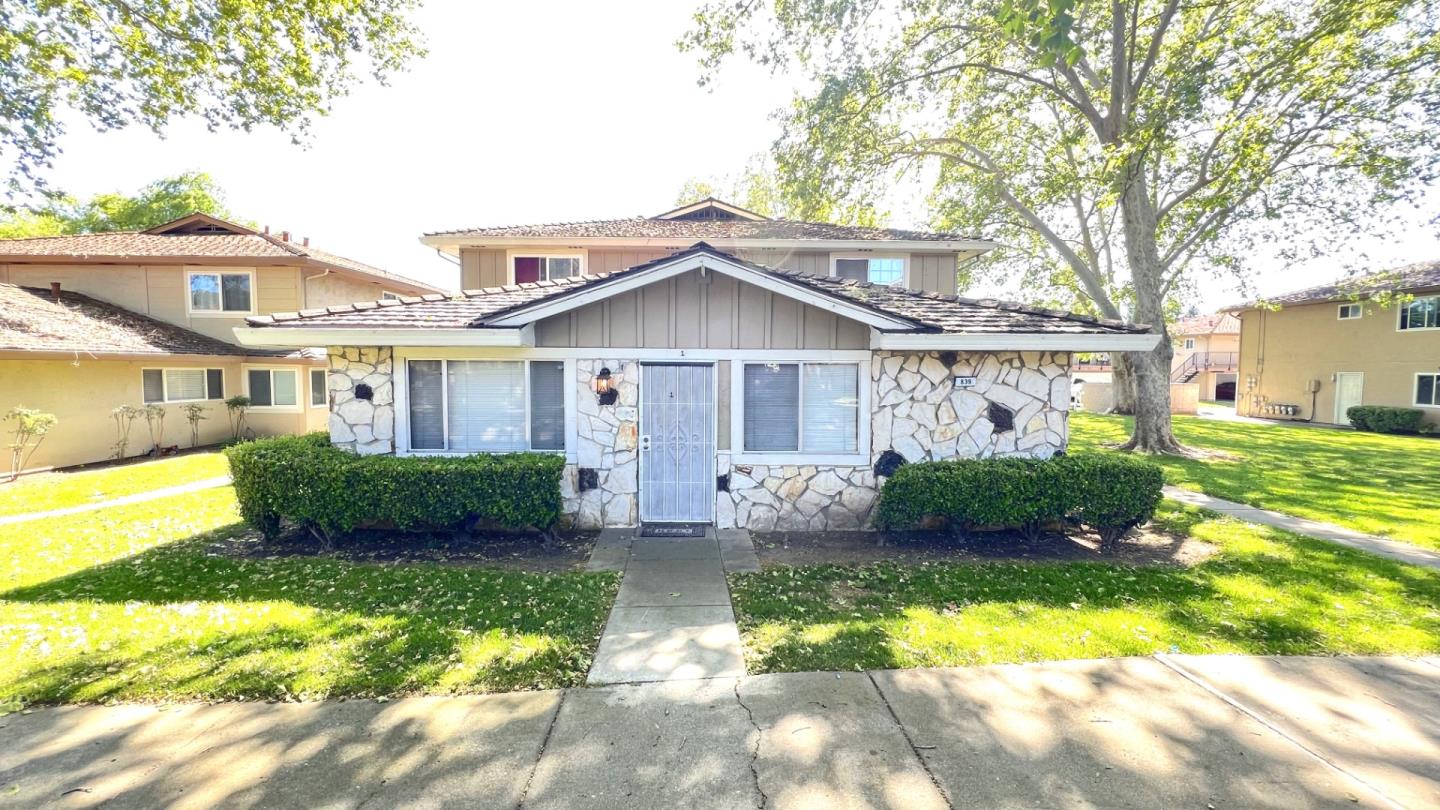 Photo of 839 Gilchrist #1 in San Jose, CA